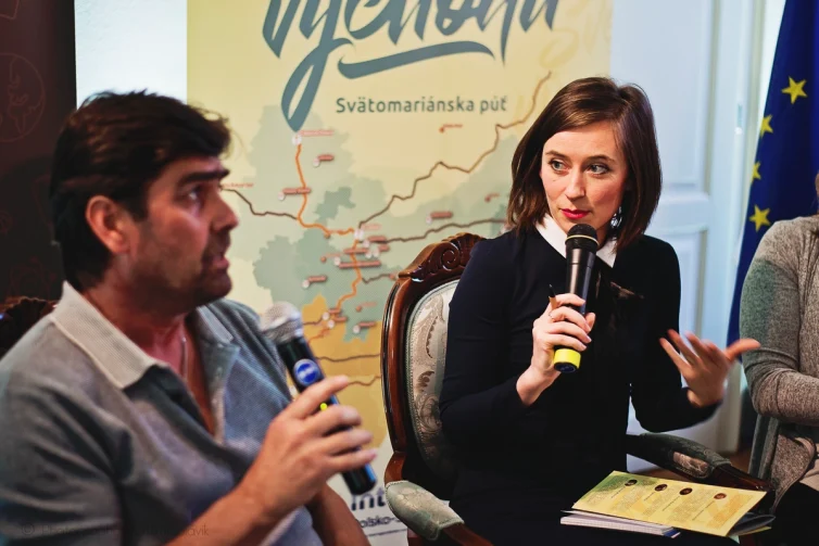 panel-svetlo-vchodu-39_34135311425_o